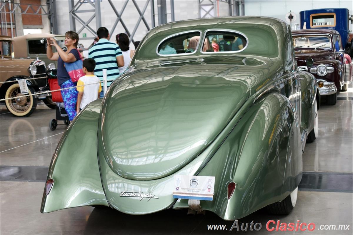 1937 Lincoln Zephyr Coupe V12