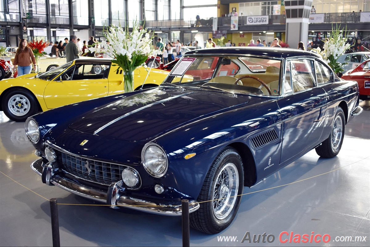 1959 Ferrari 250 GT Motor V12 de 3000cc 260hp