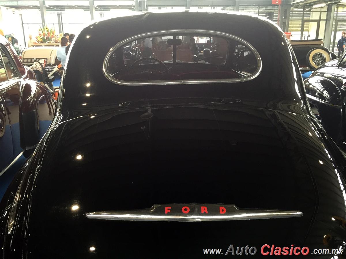 1947 Ford Business Coupe
