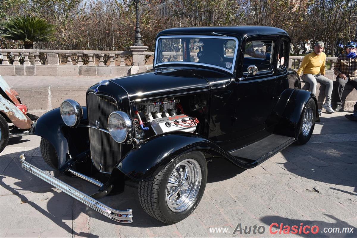 1932 Ford Model A 5 Window Coupe