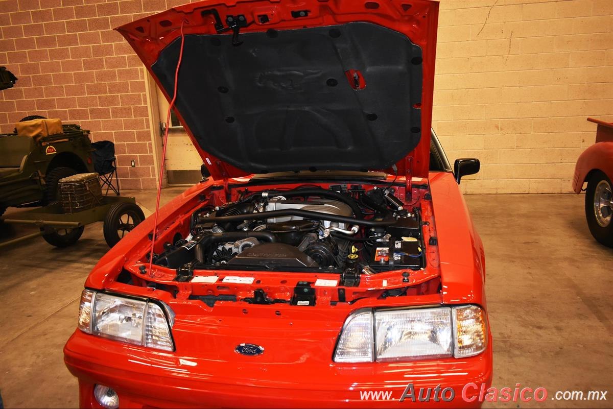 1992 Ford Mustang GT Convertible