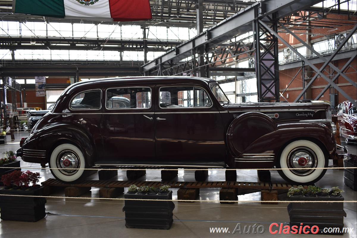 1942 Packard Custom Limo One Sixty