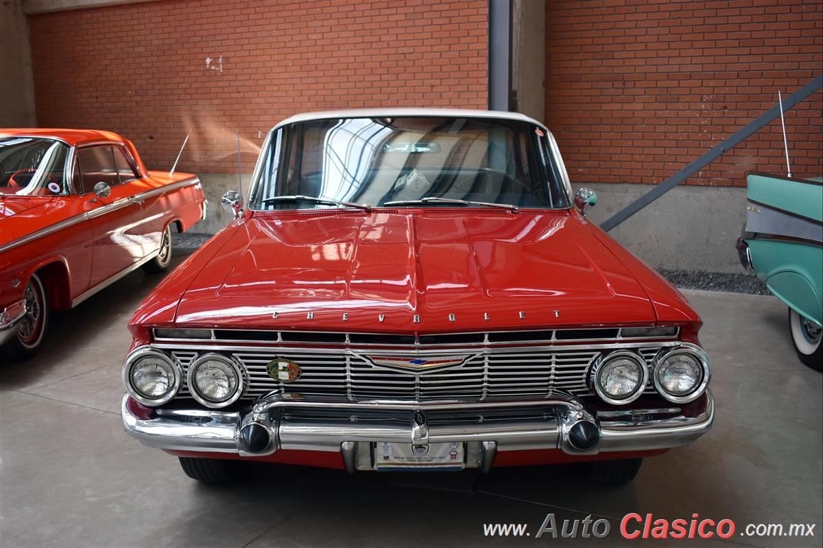 1961 Chevrolet Impala Sedan Four Doors