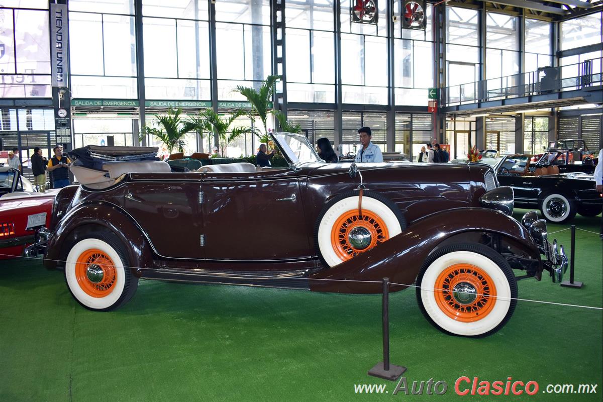 1934 Auburn Phaeton. Motor 8L de 280ci que desarrolla 115hp.