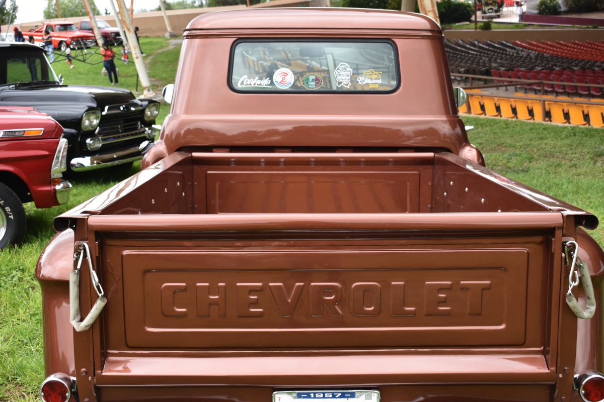 1957 Chevrolet Pickup Apache