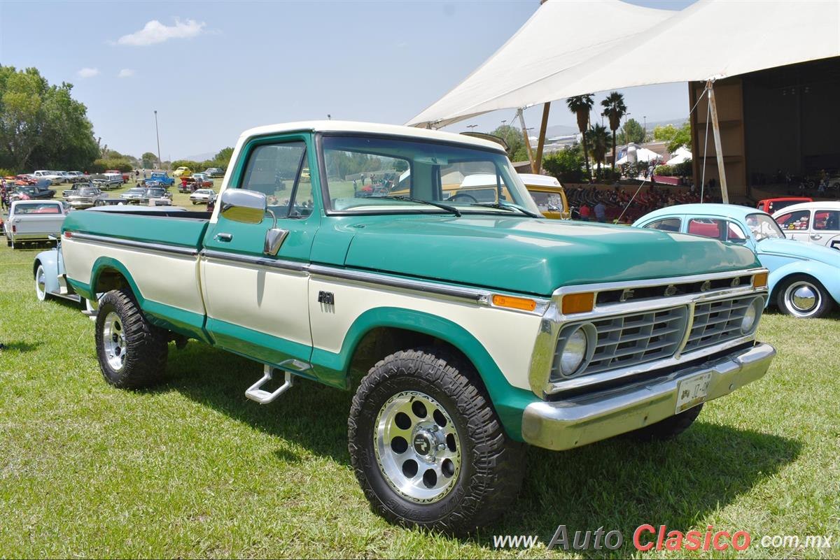 1975 Ford F-250