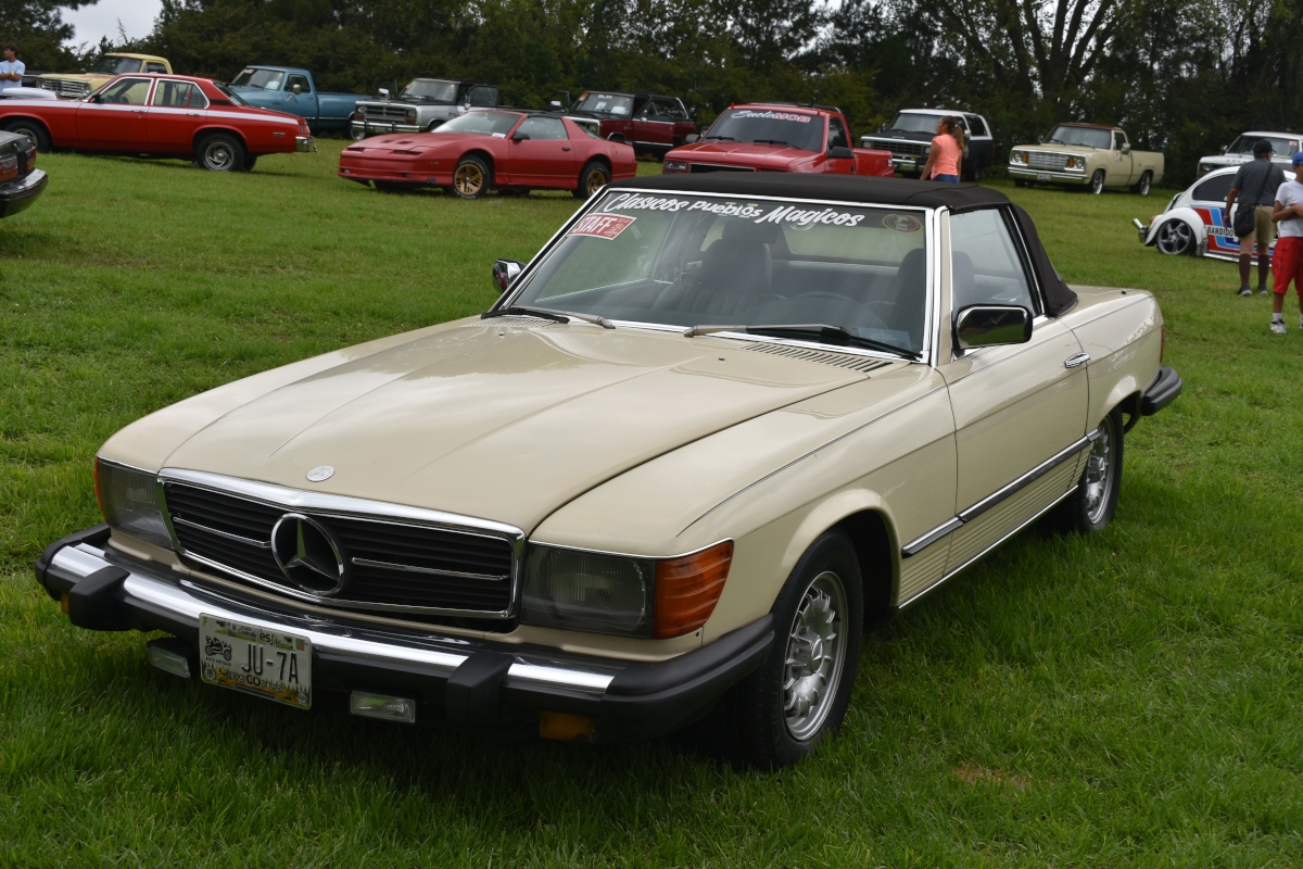 Mercedes-Benz 380 SL