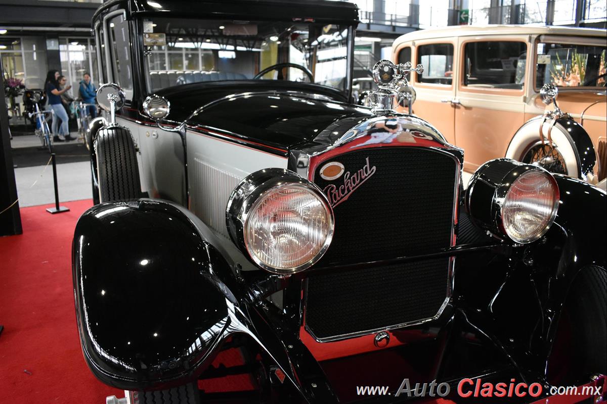 1928 Packard 826, 8 cilindros en línea de 321ci con 100hp