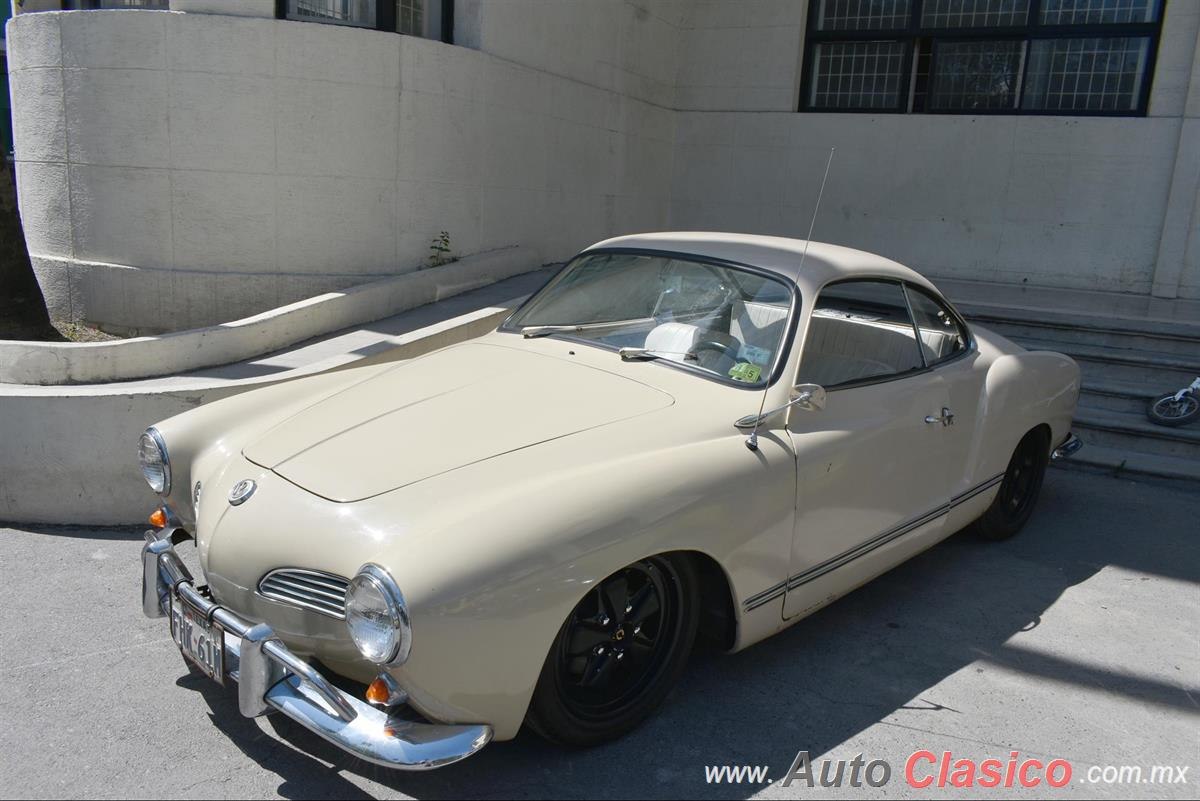 Volkswagen Karmann Ghia