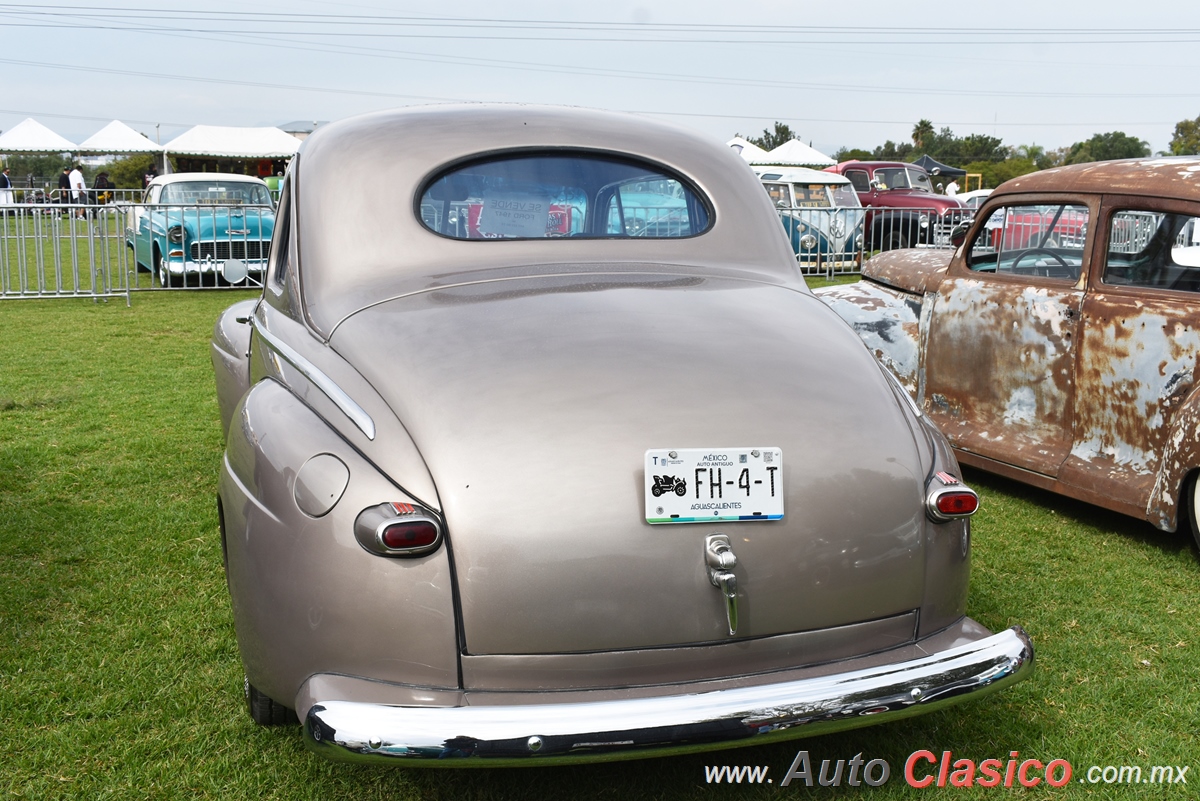 1947 Ford Super Deluxe Coupe 2 Door