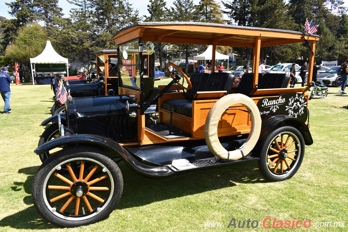 1917 Ford Model T Station Wagon