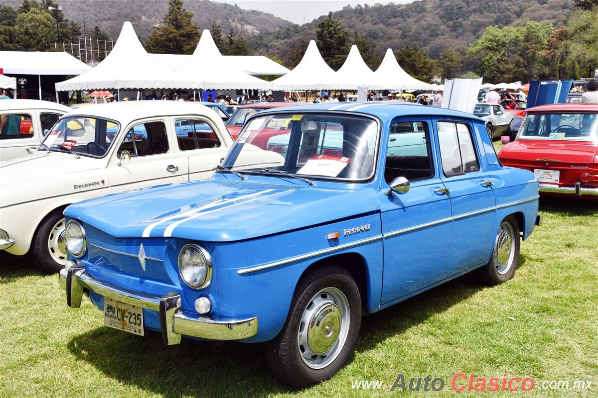1963 Renault R8
