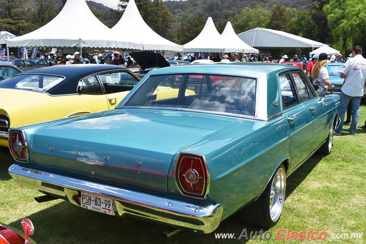 1965 Ford Galaxie 500 4 Door Sedan