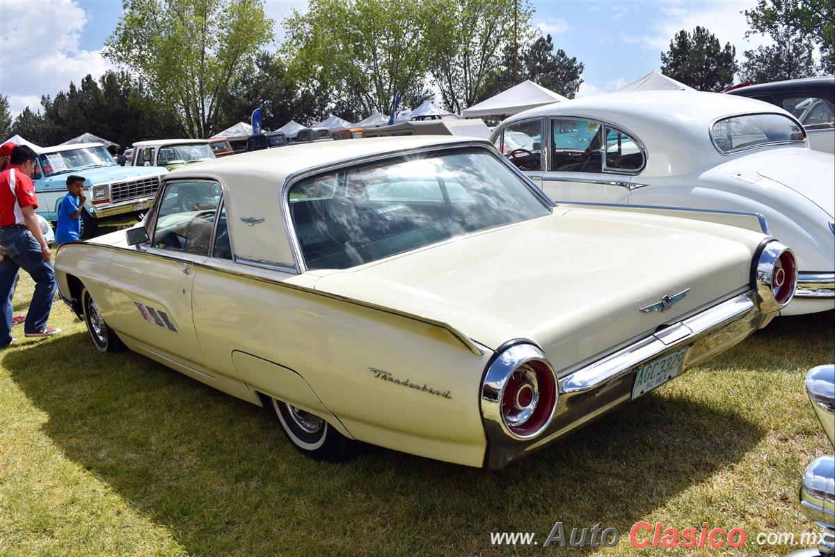 1963 Ford Thunderbird