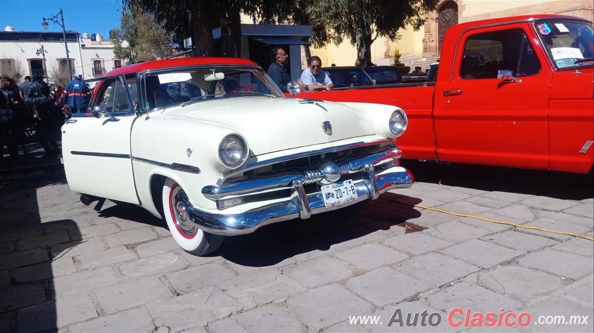 1953 Ford Victoria Hardtop