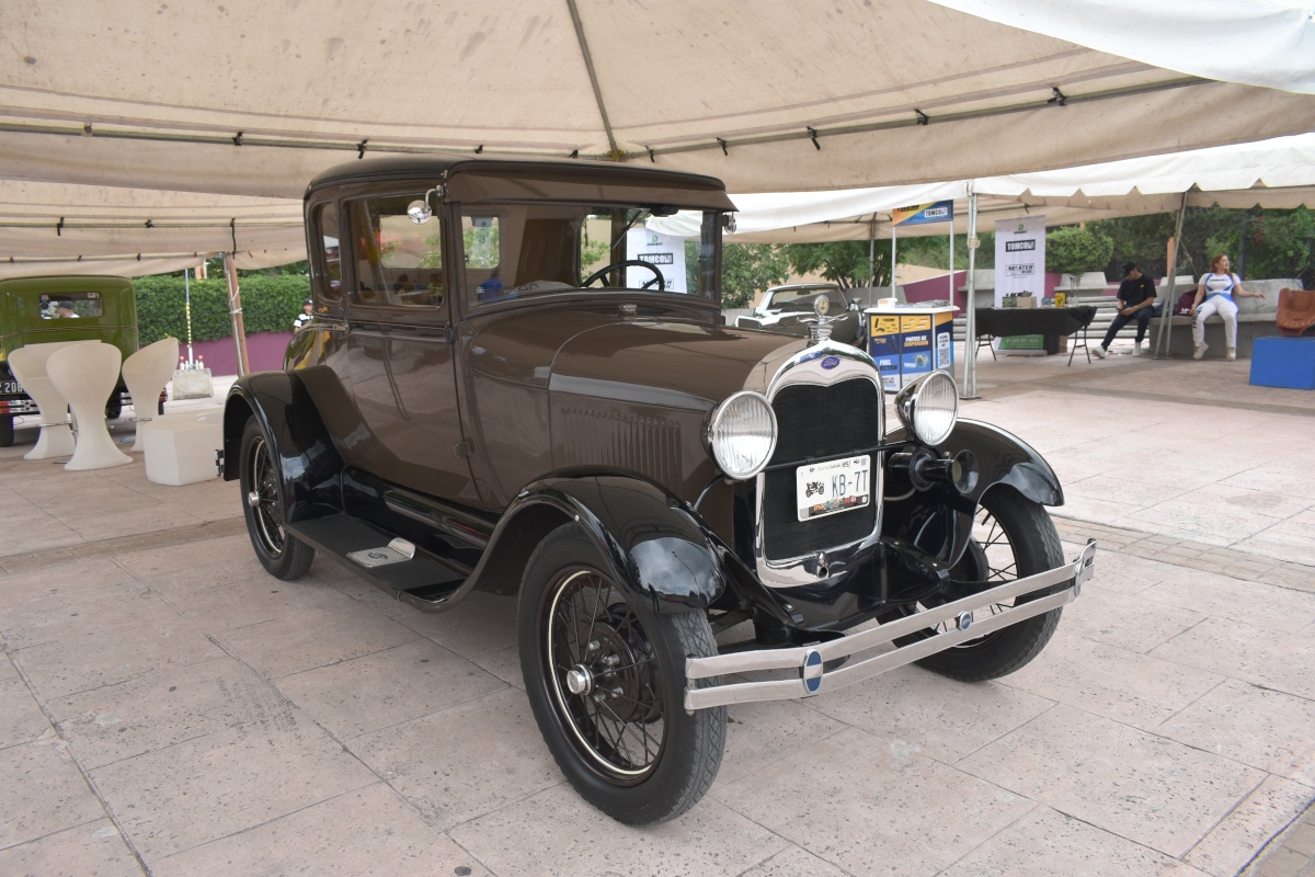 Ford Model A 5 Ventanas Coupe